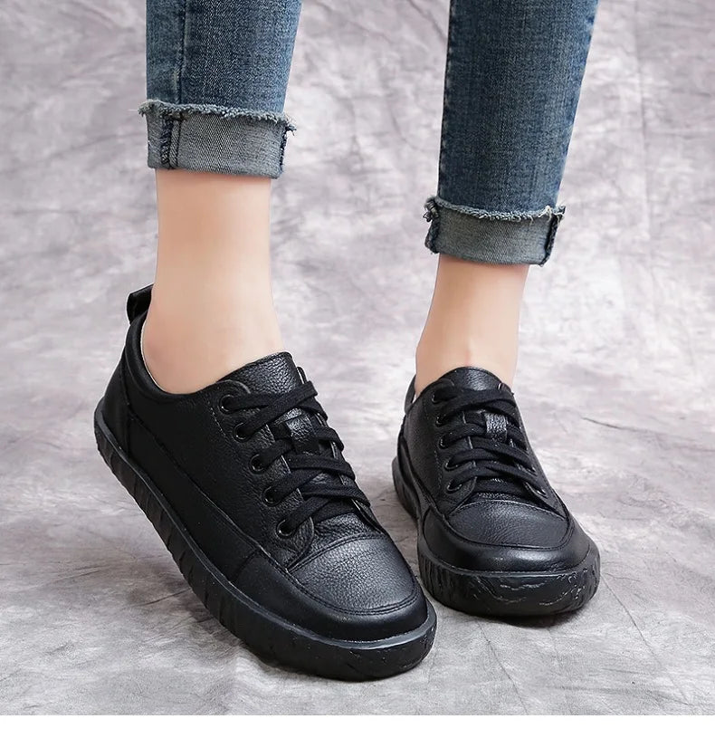 Soft-Bottom Genuine Leather Oxford Sneakers