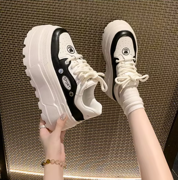 Versatile Platform Fashion Sneakers